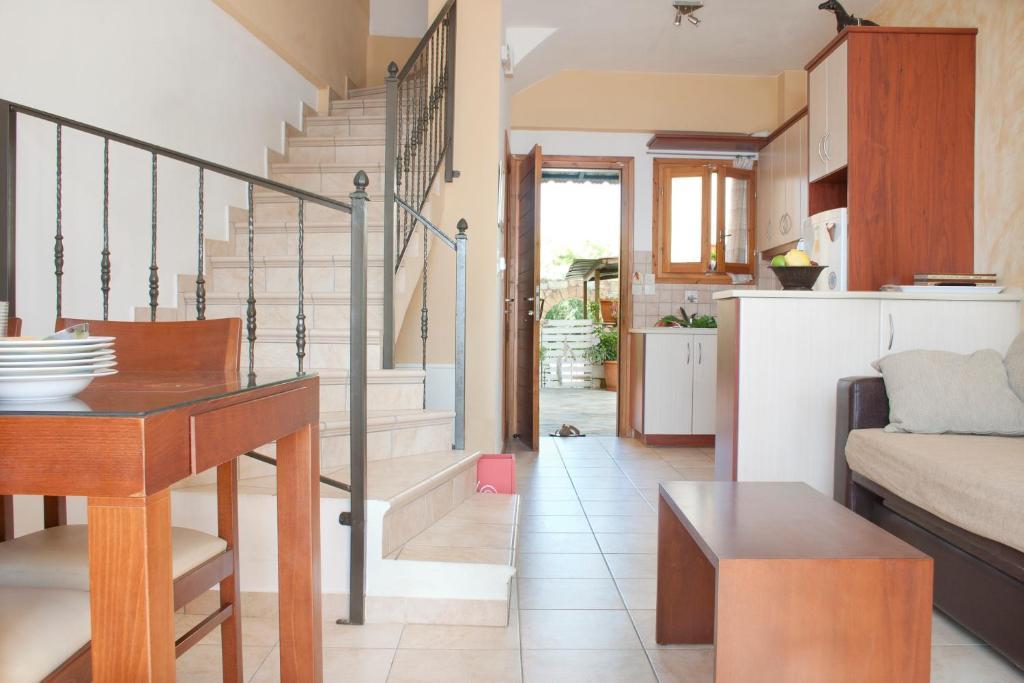 Alkyoni Apartments Agios Nikolaos  Pokoj fotografie